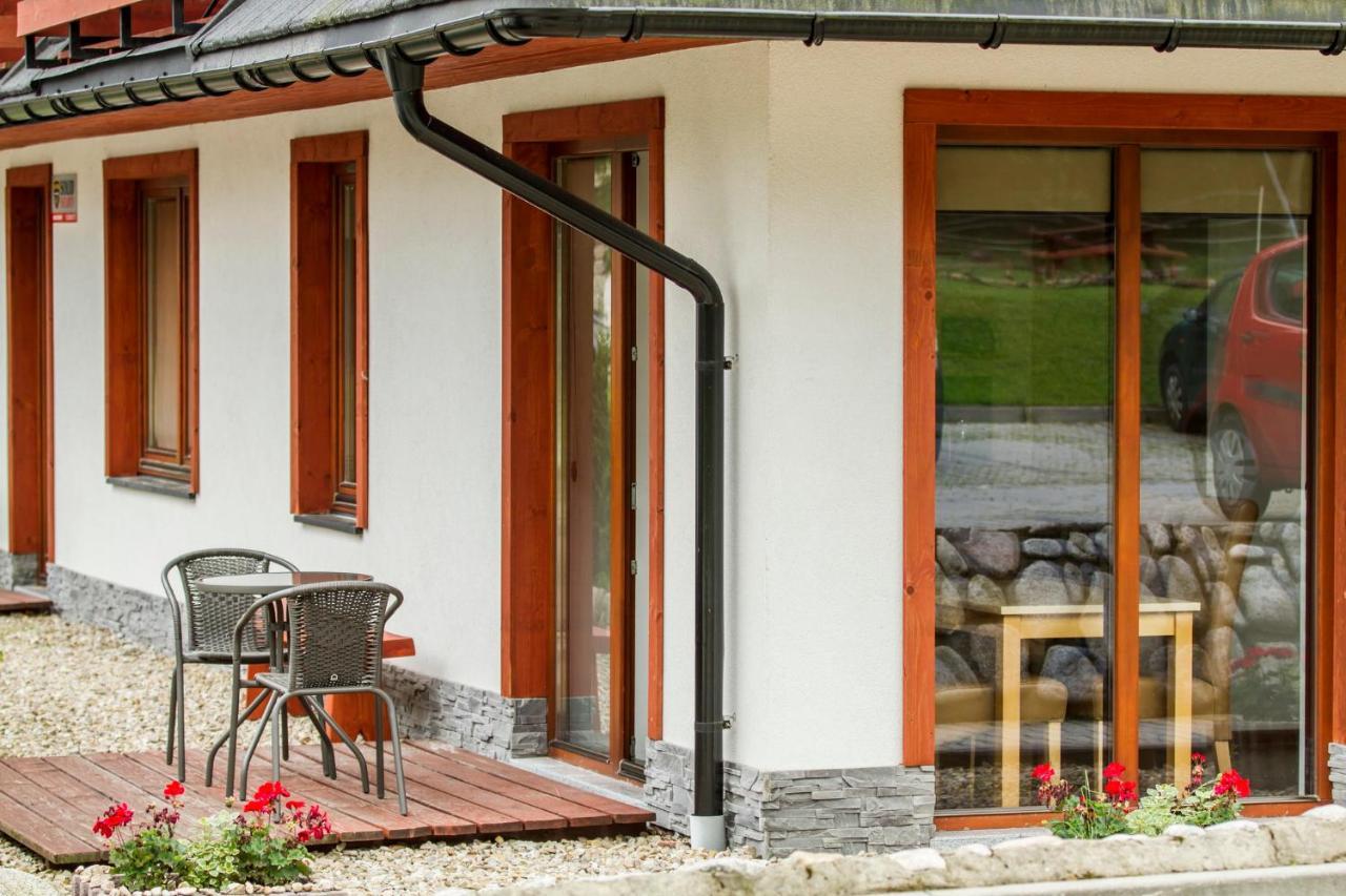 Udanypobyt Apartamenty Przy Dolinach E I F Koscielisko Bagian luar foto