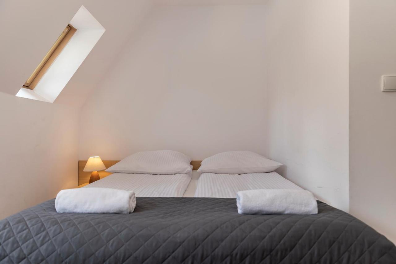 Udanypobyt Apartamenty Przy Dolinach E I F Koscielisko Bagian luar foto