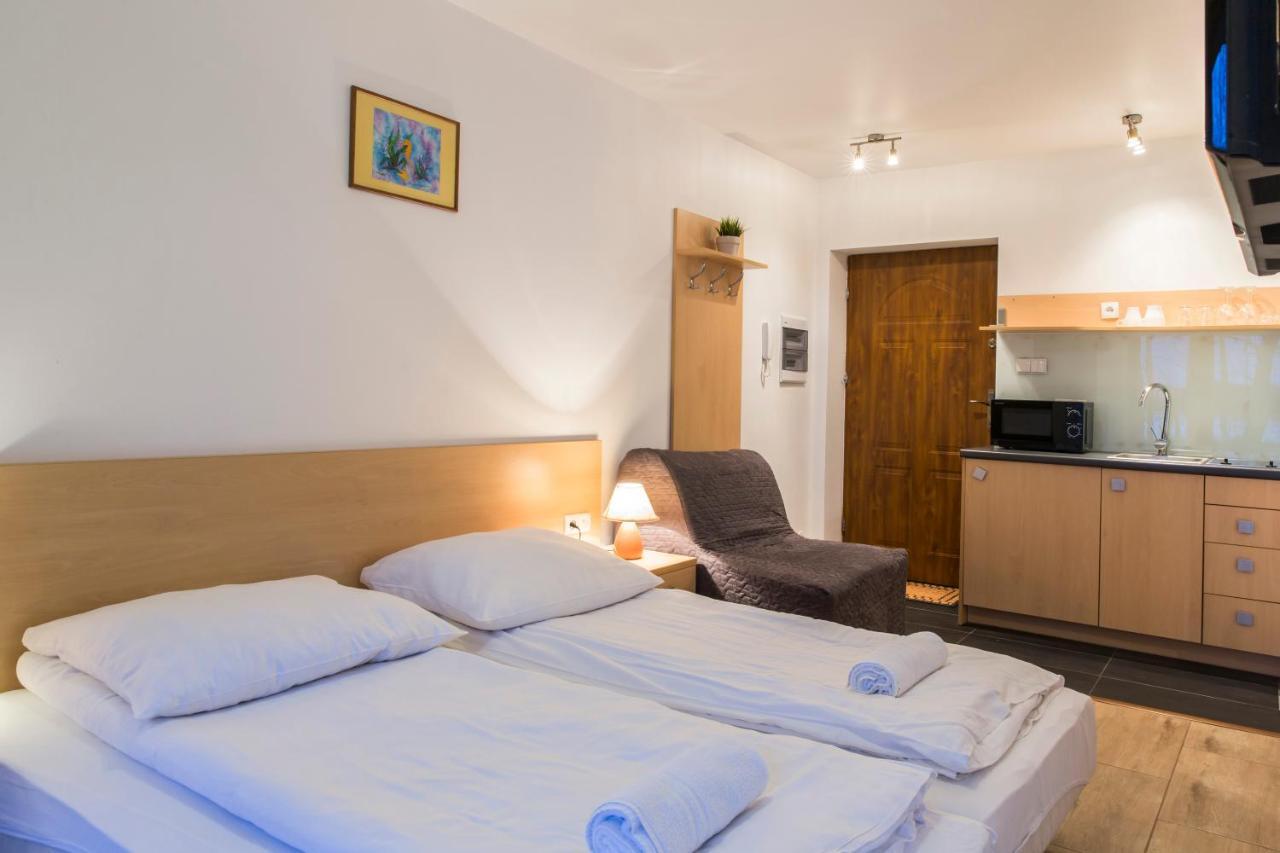 Udanypobyt Apartamenty Przy Dolinach E I F Koscielisko Bagian luar foto